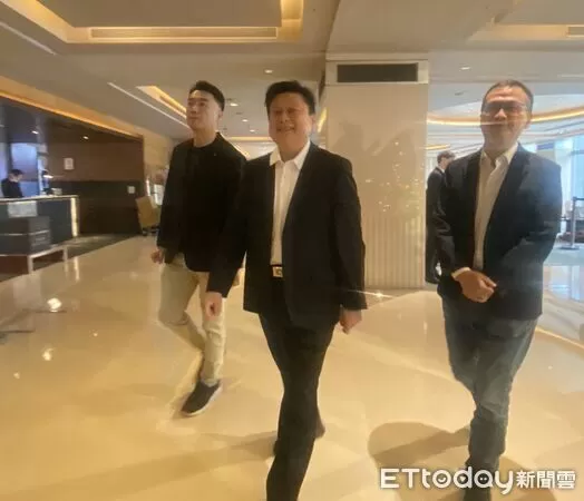 ▲▼ 國民黨團立委與國民黨副主席李乾龍餐敘 。(圖/記者黃國霖攝)