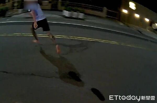 ▲▼通緝男子遇上巡邏,拔腿狂奔最後還是落網。(圖/民眾提供,下同)