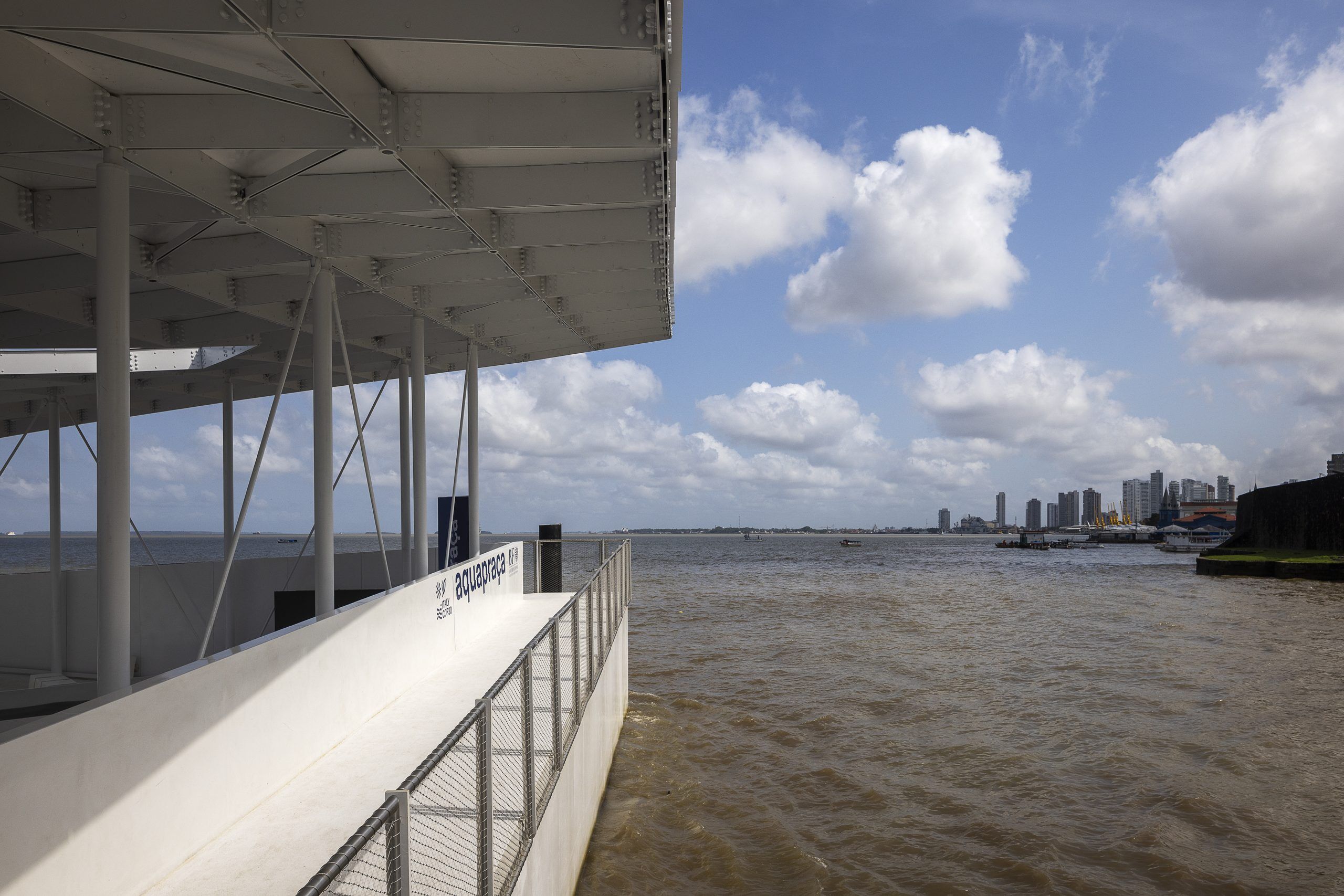 ▲適應性建築AquaPraça。(圖/翻攝CRA-Carlo Ratti Associati and Höweler + Yoon)