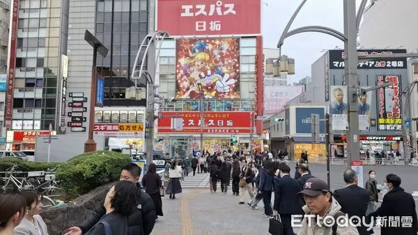 ▲▼ 日本街景,上野,人潮畫面,旅遊。(圖/記者劉維榛攝)