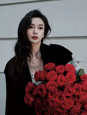 ▲▼Angelababy爭取演李安新片?傳經紀人出手。(圖/翻攝自微博)