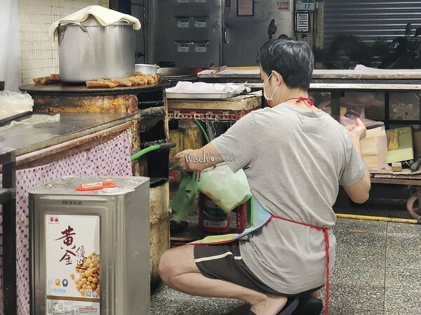 ▲▼景美萬隆平價40年中式早餐店「無名豆漿店」。(圖/部落客WISELY提供)