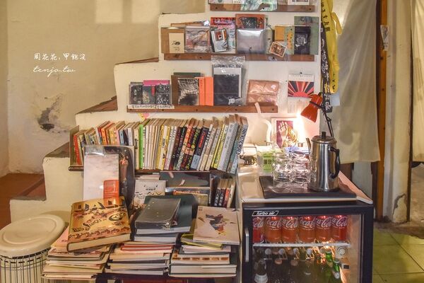 ▲▼台大公館「尖蚪」,隱身寶藏巖國際藝術村聚落的秘境咖啡!老屋空間飲料好喝。(圖/部落客周花花提供)