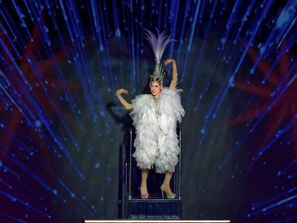 ▲▼「Calypso Cabaret Show克里普索人妖秀」,曼谷河濱夜市Asiatique必看。(圖/部落客珊莎提供)