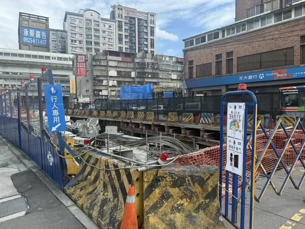 ▲▼ 中和,捷運萬大線 。(圖/永慶提供)