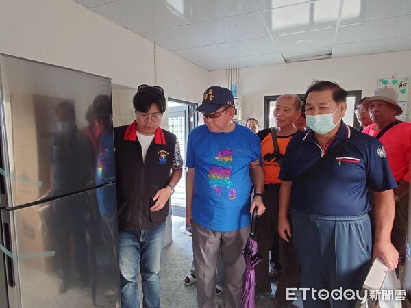 ▲▼花蓮縣府已陸續將大型家電依公所名冊分批宅配到光復災戶。(圖/花蓮縣政府提供,下同)