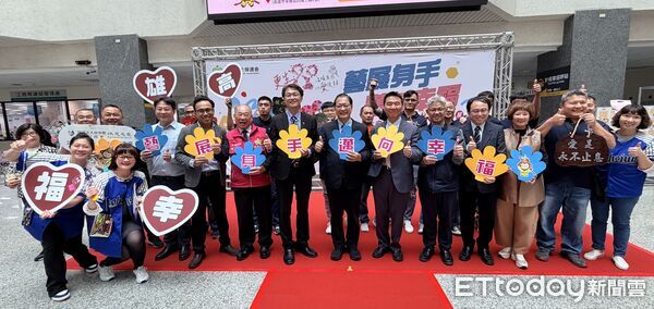 ▲▼「以愛賦歸─藝展身手」更保各分會聯合技訓誠國展,法務部長鄭銘謙。(圖/台灣更生保護會提供)