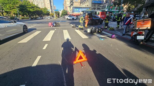 ▲劉女開休旅車載2個小孩前往看病,卻分心追撞3輛機車,造成2人受傷送醫。(圖/記者陸運陞翻攝)