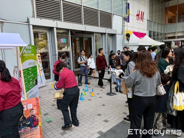 ▲青年公共參與成果展現場,消防知識大挑戰吸引青年踴躍參與。(記者林東良翻攝,下同)