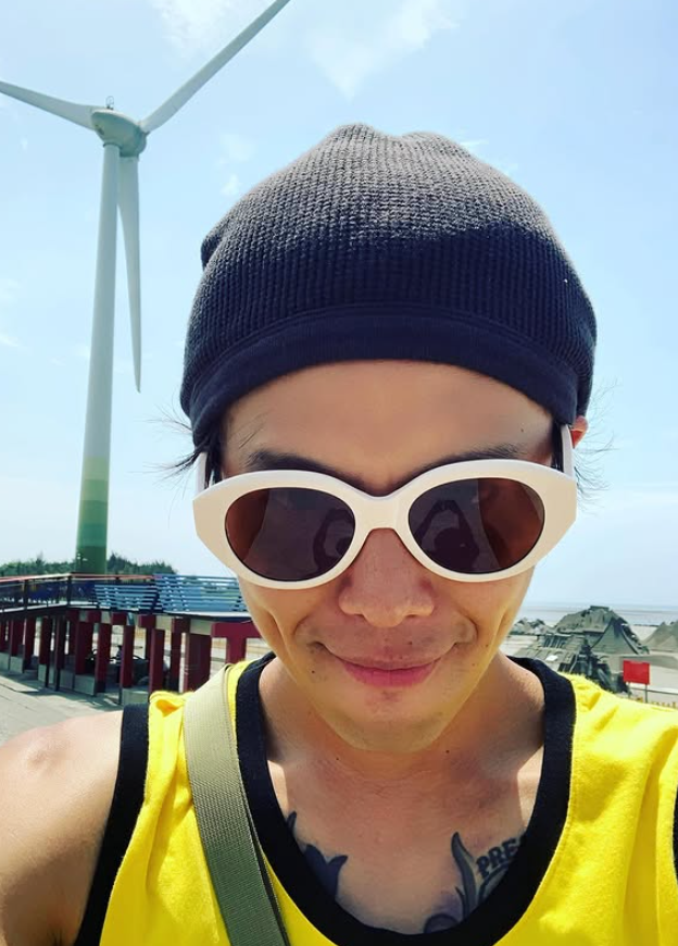 ▲▼峮峮。(圖/翻攝自Instagram/qun_04、aes_alien)