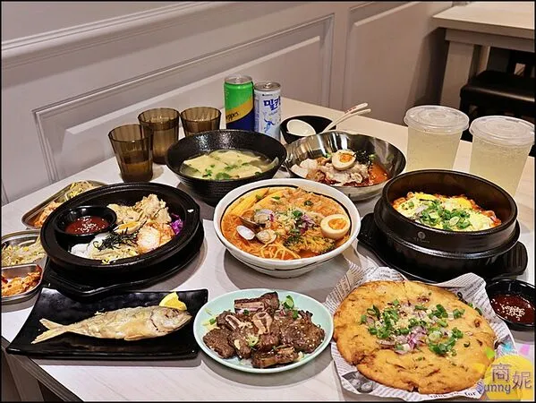 ▲▼台中韓國華僑開的平價韓式麵食。(圖/部落客商妮提供)