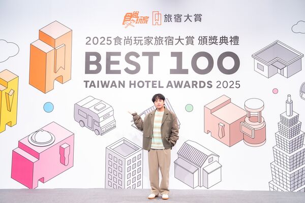 ▲▼朵拉、風田、曾子余、納豆、梁舒涵、卞慶華擔任頒獎嘉賓。(圖/TVBS提供)