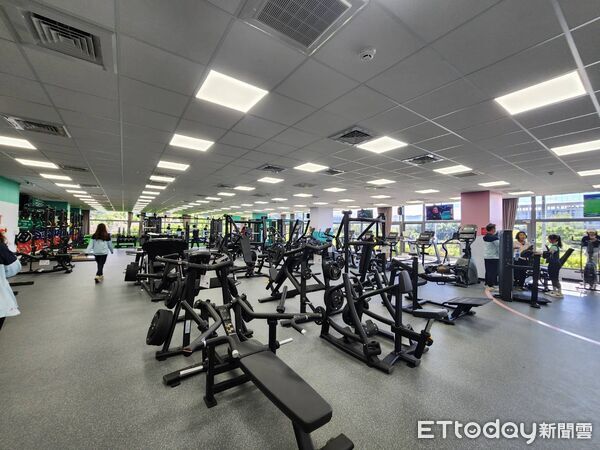 ▲20萬太平人嗨翻!市府砸6.1億蓋全國最大「森林運動中心」啟用。(圖/記者游瓊華攝)