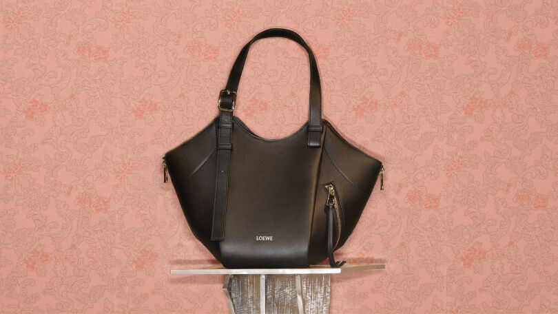 秋冬最強IT Bag、這三顆霸榜!達珂塔強生狂曬Valentino仙女包、aespa GISELLE最愛是它?