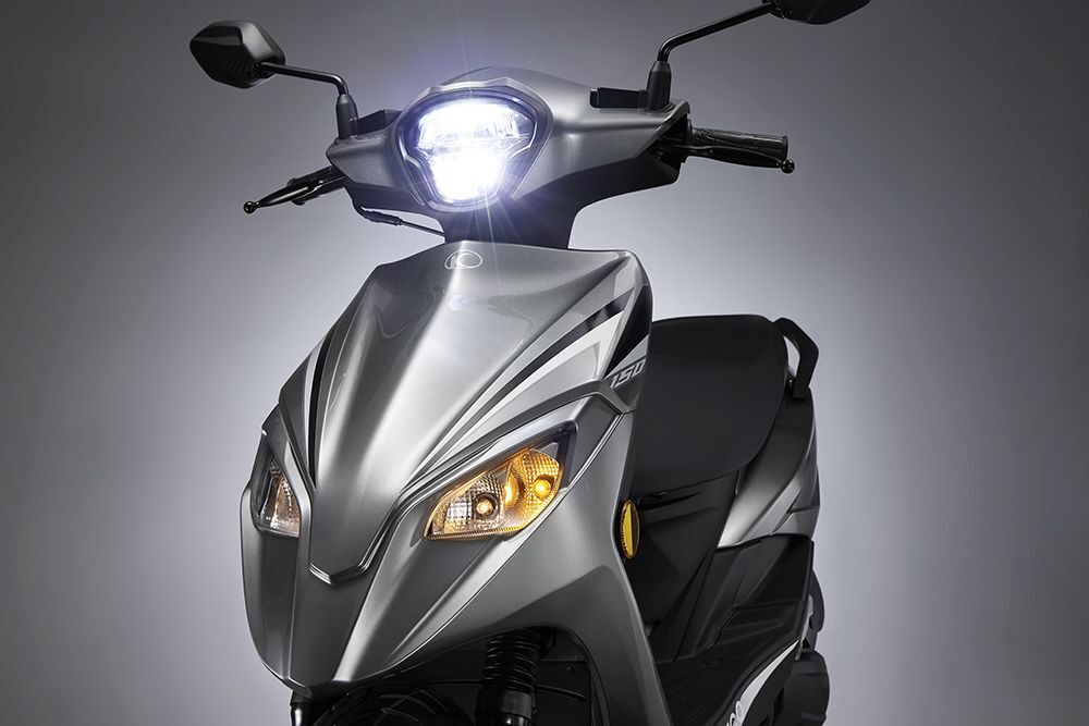 ▲光陽「K1國民機車推雙碟特仕版」!新增150動力南臺車展首次亮相。(圖/翻攝自KYMCO)