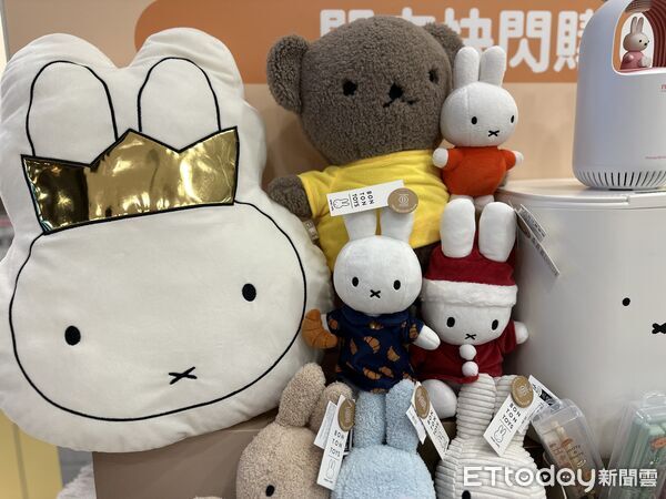 ▲▼7-ELEVEN 再度推出全新一波「Miffy70周年紀念」精品快閃購,共86款周邊。(圖/記者林育綾攝)