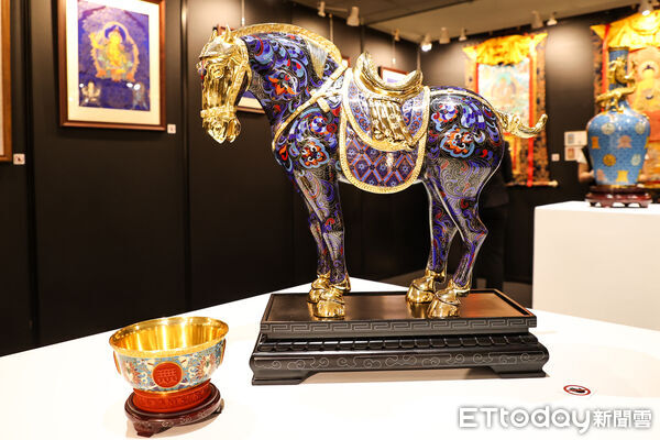 ▲▼ 東森藏寶閣藝術展 。(圖/記者徐文彬攝)