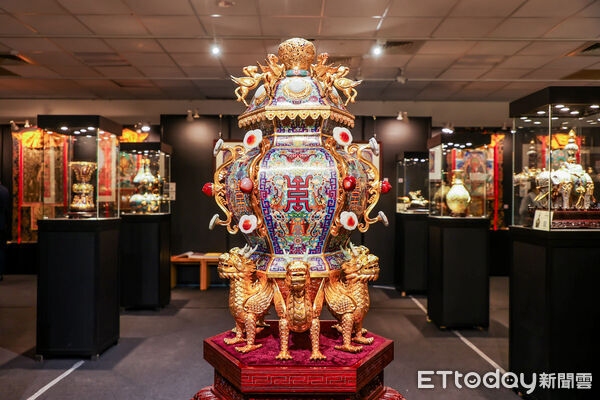 ▲▼ 東森藏寶閣藝術展 。(圖/記者徐文彬攝)