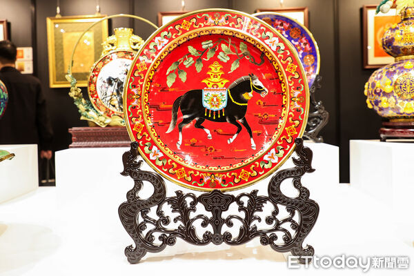 ▲▼ 東森藏寶閣藝術展 。(圖/記者徐文彬攝)