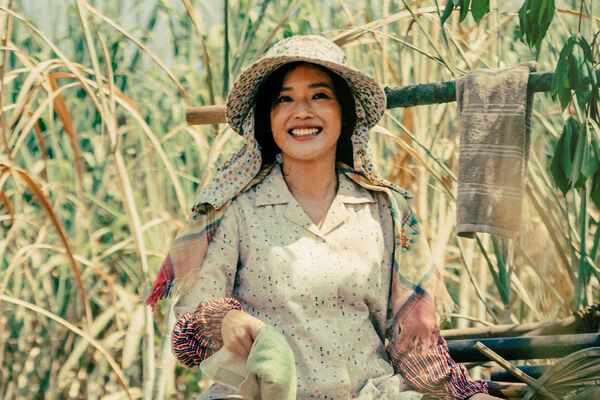 ▲《尋她》舒淇(右)為了真實詮釋角色,不僅素顏入戲、深入農村生活。(圖/采昌提供)