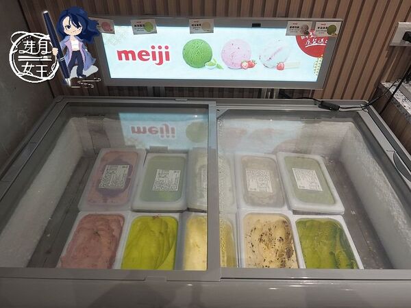 ▲▼桃園中壢美食「売鍋-中壢龍岡店」,商業午餐不用400元還有自助吧吃到飽,數種湯底令人驚艷。(圖/部落客芽月提供)