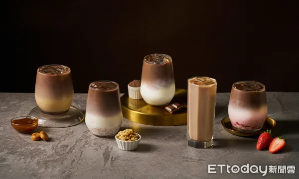 ▲▼手搖飲品牌「有飲」推出冬季限定「可可方程式」系列。(圖/記者蕭筠攝)