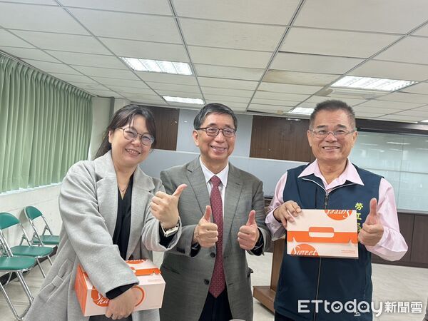 ▲台南市勞工局「職場ㄟ大小事」講座邀請馬堅勇博士,以材料科技為題分享產業趨勢與創新精神。(記者林東良翻攝,下同)