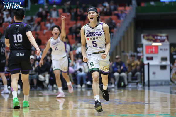 ▲雲豹高錦瑋、莊博元、林信寬,攻城獅劉丞勳。(圖/TPBL提供)