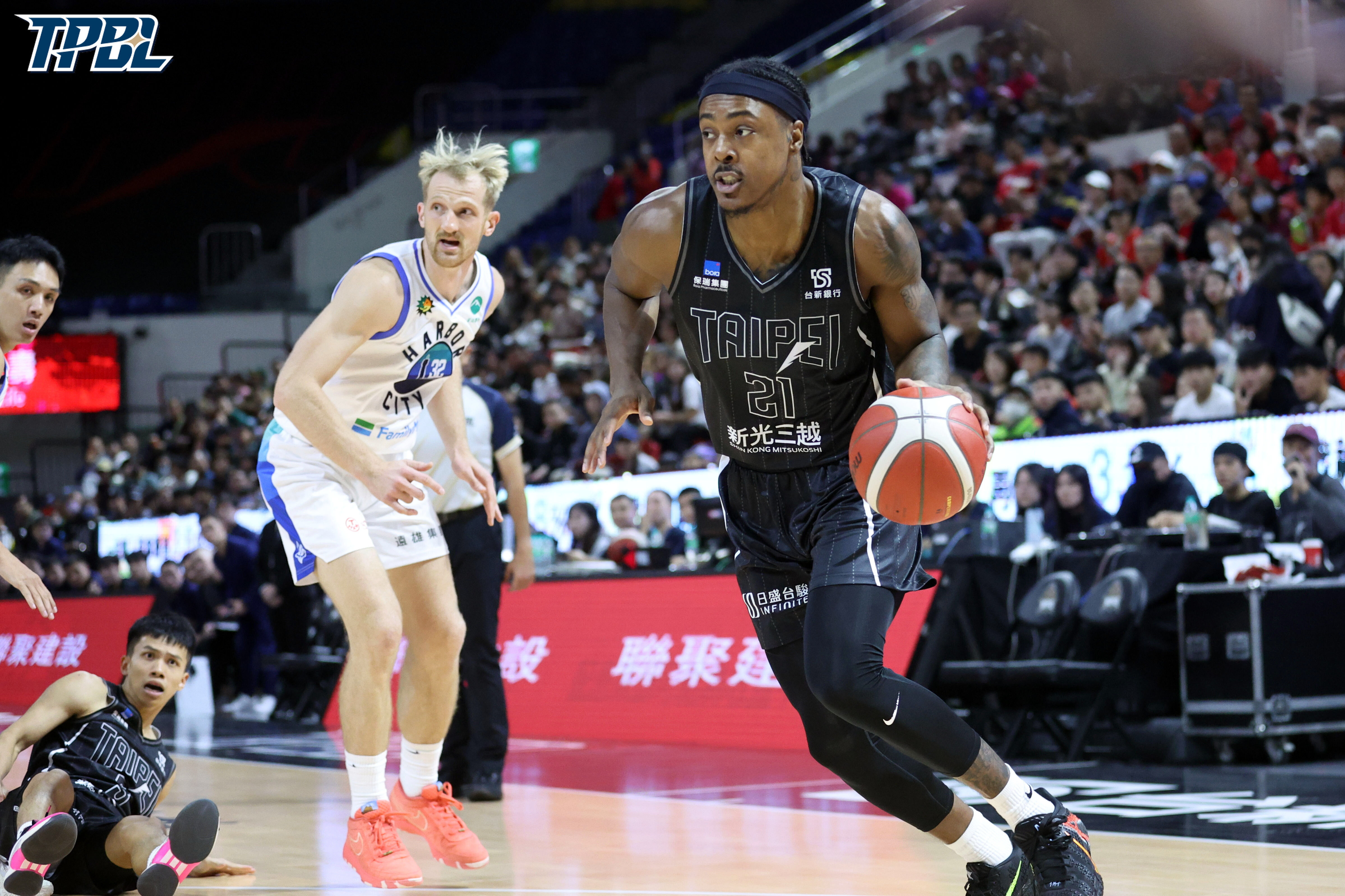 ▲▼戰神威力斯、錢肯尼。(圖/TPBL提供)