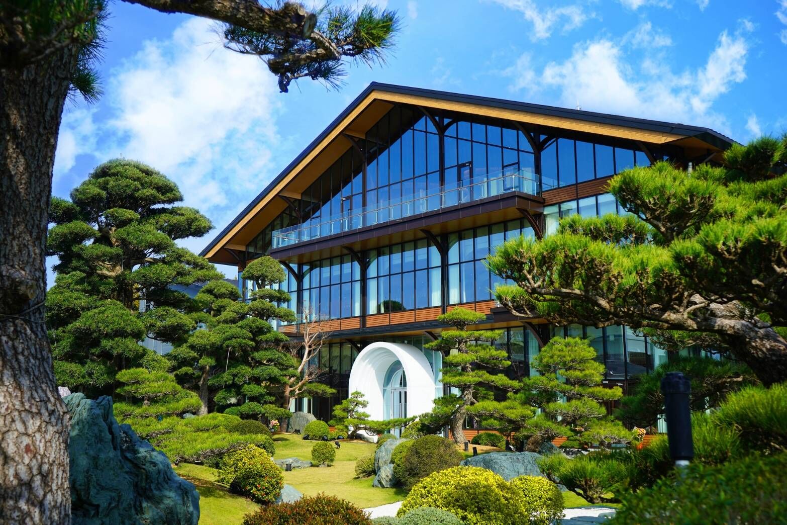 ▲▼ 永靖,謝平安,成美文化園,超級夜總會,歲末盛典,頂新,李多慧。(圖/頂新和德文教基金會提供)