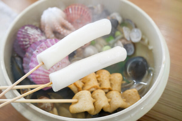 ▲▼韓國釜山「海雲台31cm海鮮刀削麵松亭總店」,海雲台必吃美食,滿滿一鍋海鮮超過癮。(圖/部落客飛天璇提供)