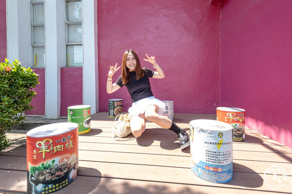 ▲▼雲林斗六「欣欣國軍罐頭工廠」,必買營養口糧、紅燒肉、羊肉爐、無限量試吃到飽。(圖/部落客桃桃提供)