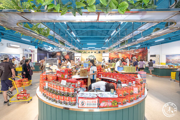 ▲▼雲林斗六「欣欣國軍罐頭工廠」,必買營養口糧、紅燒肉、羊肉爐、無限量試吃到飽。(圖/部落客桃桃提供)