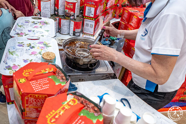 ▲▼雲林斗六「欣欣國軍罐頭工廠」,必買營養口糧、紅燒肉、羊肉爐、無限量試吃到飽。(圖/部落客桃桃提供)