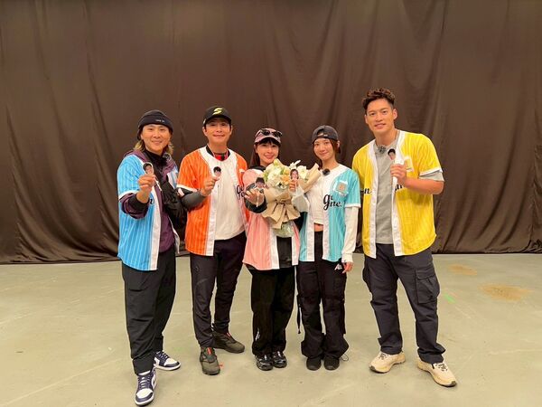 ▲▼峮峮告別《飢餓遊戲》。(圖/翻攝自Facebook/飢餓遊戲 ctvshow)