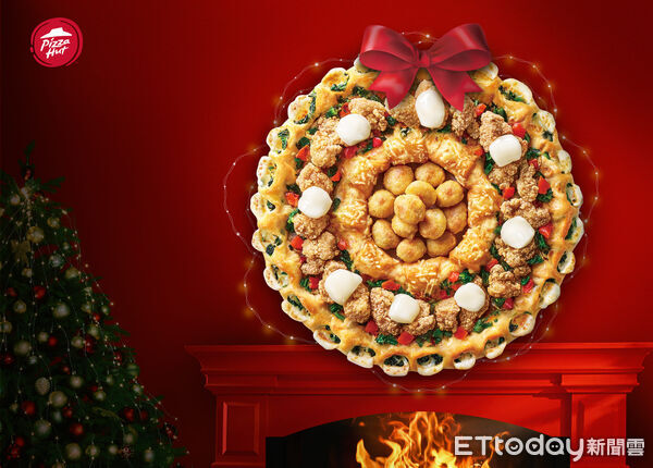 ▲▼必勝客聖誕花圈比薩睽違4年升級回歸。(圖/業者提供)