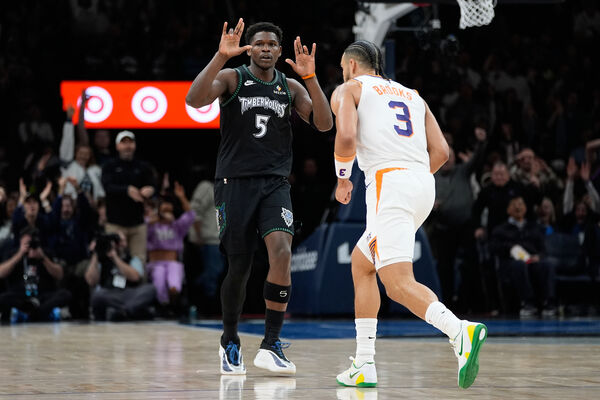 ▲▼灰狼戈貝爾、艾德華茲。(圖/達志影像/美聯社)