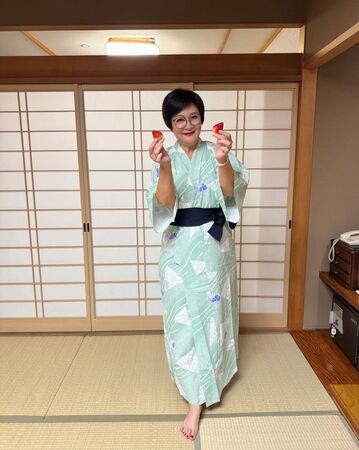 ▲崔佩儀到日本東北旅遊遇上大地震。(圖/翻攝臉書)