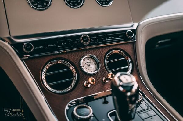 致敬三大荷蘭藝術巨匠 Bentley Mulliner 推出「Dutch Masters Collection」