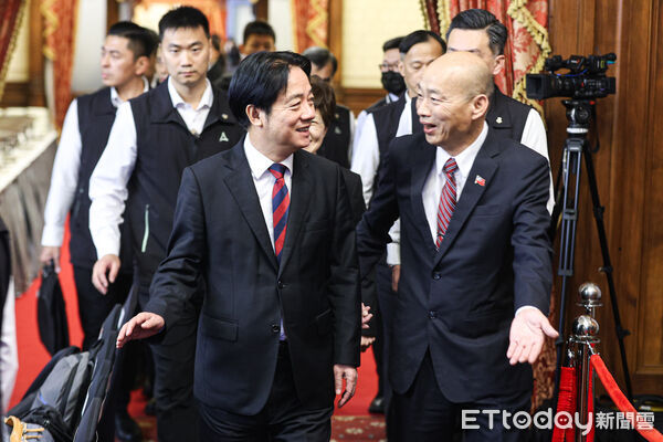 ▲總統賴清德、民主基金會董事長韓國瑜出席亞洲民主人權獎頒獎典禮。(圖/記者林敬旻攝)