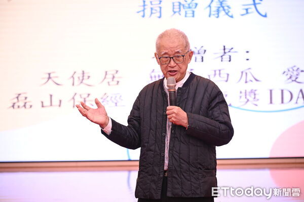 ▲▼前監察院長王建煊號召各界善心力量,捐贈總值超過新台幣127萬元整。(圖/花蓮縣政府提供,下同)