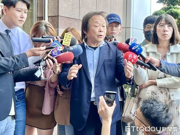 ▲▼民進黨立委王世堅受訪。(圖/記者許靖騏攝)