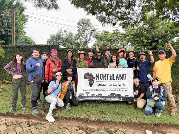 ▲雷艾美與文姿云模仿大象。(圖/三立提供)