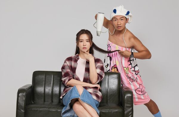 ▲《婚內失戀》舞台劇最終回封箱演出!柯叔元、何如芸、蔡昌憲、周曉涵、李玉璽、項婕如詮釋三種夫妻關係。(圖/艾彼新創股份有限公司提供)