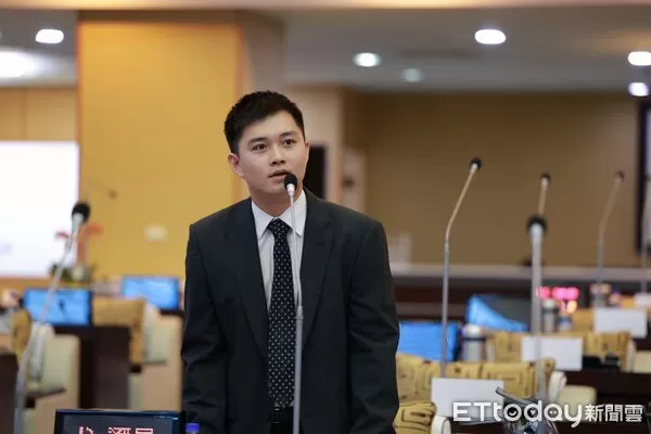 ▲國防部5.9億元RDX炸藥採購案,由室內裝修公司福麥國際得標,台南市議員蔡宗豪請國防部公開審查資料,接受監督機制檢驗,確保重大採購案公正透明。(記者林東良翻攝)