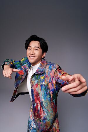 ▲王傳一、朱德剛主演《壹加一剛好比三小》,驚喜宣布脫口秀嘉賓。(圖/嚞娛樂提供)