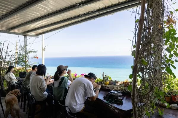 ▲▼5181聽海文創&咖啡。(圖/部落客黑皮的旅遊筆記授權提供)