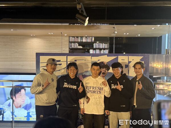 ▲左起朱育賢、陳冠宇、戴培峰、莊昕諺、張奕。(圖/記者胡冠辰攝)