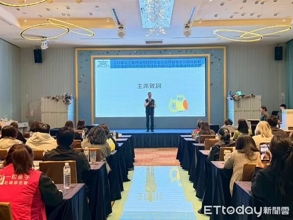 ▲失智照護成果展在台東登場。(圖/記者楊晨東翻攝)