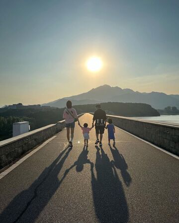 ▲▼朋友葬身香港大火! 《跑男》王祖藍「第一天打過電話」嘆:很難熬。(圖/翻攝自Instagram/wong_cho_lam)